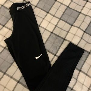 black nike leggings